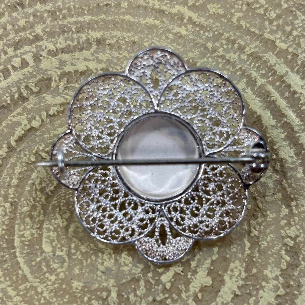 Vintage Sterling Delft Holland‎ Filigree Style Pin Holland Porcelain Center
